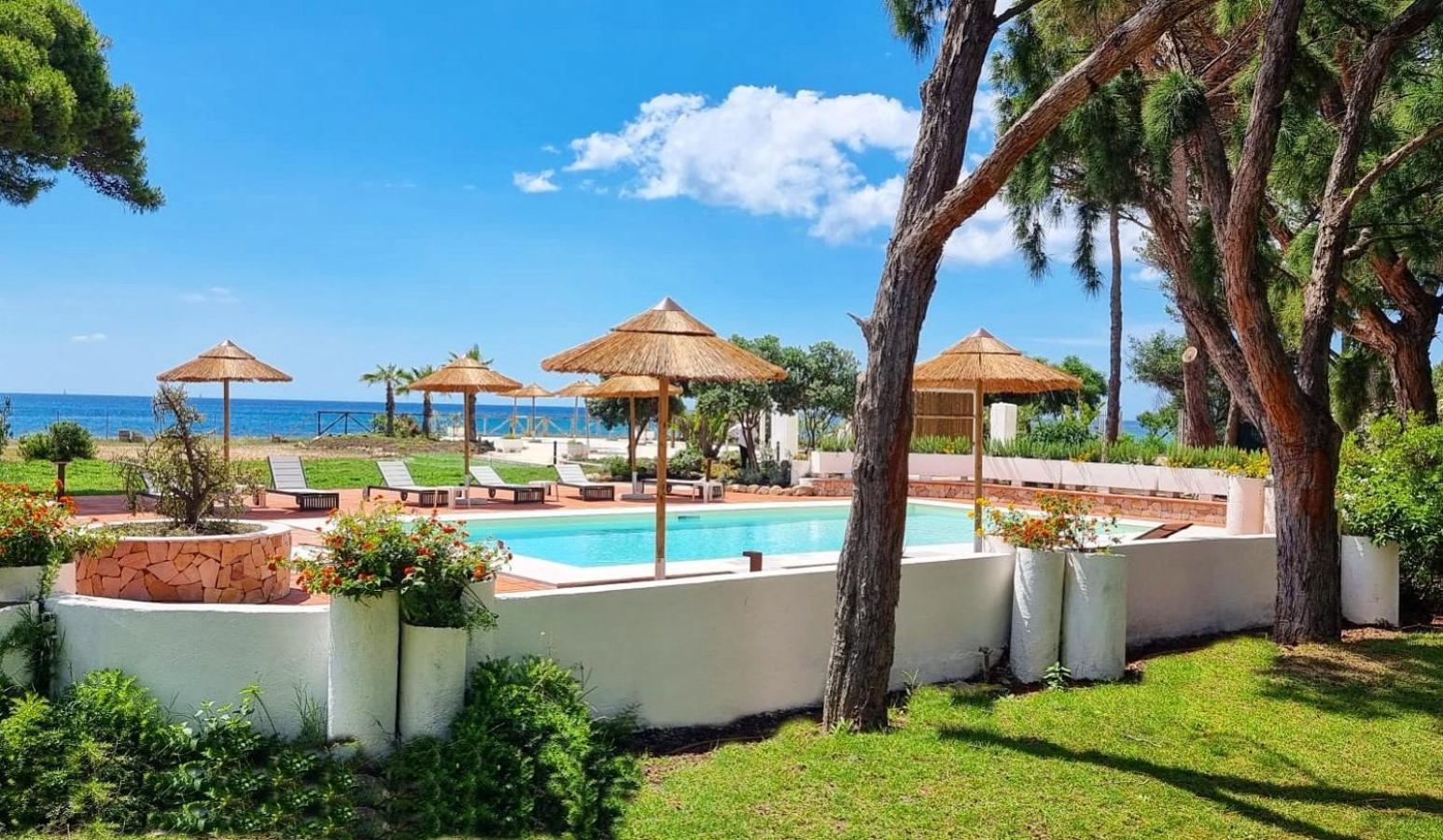Hotel Mare Pineta Santa Margherita di Pula Zewnętrze zdjęcie