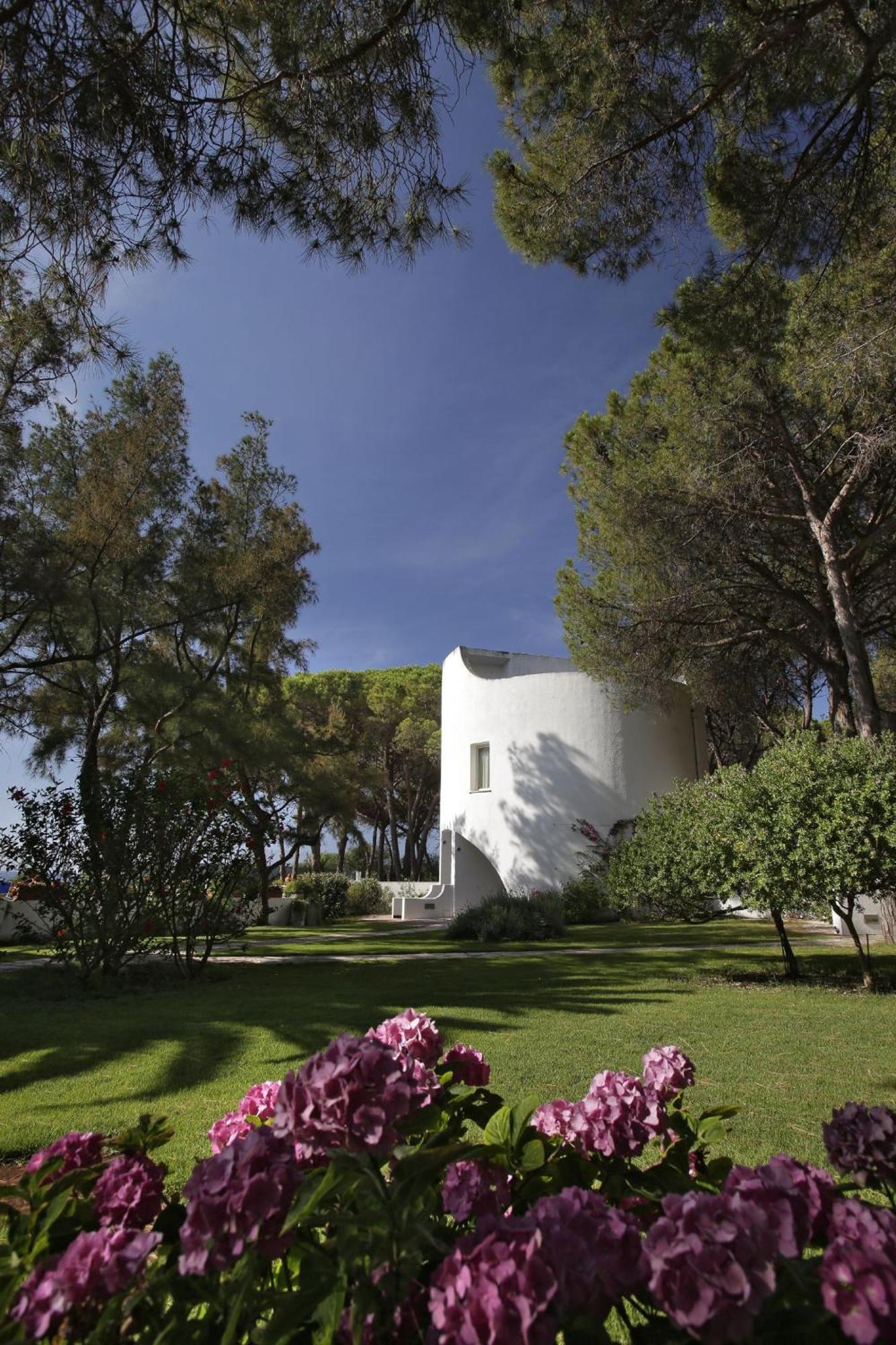 Hotel Mare Pineta Santa Margherita di Pula Zewnętrze zdjęcie
